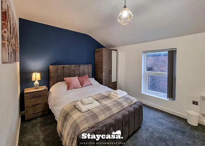 Delightful Spacious Haven With Large Driveway